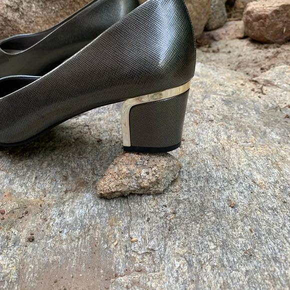 Soft Style Metallic Grey Silver Heels career wear business casual - Picture 4 of 12